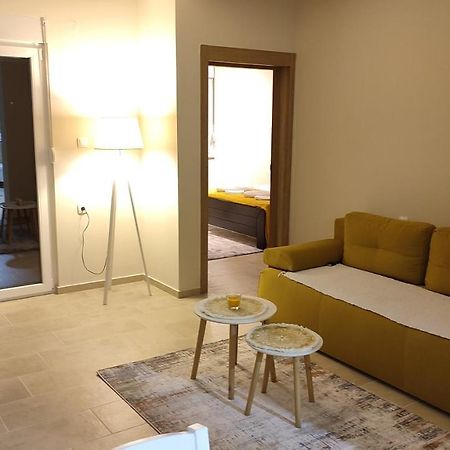 Apartman Front Sid Bagian luar foto