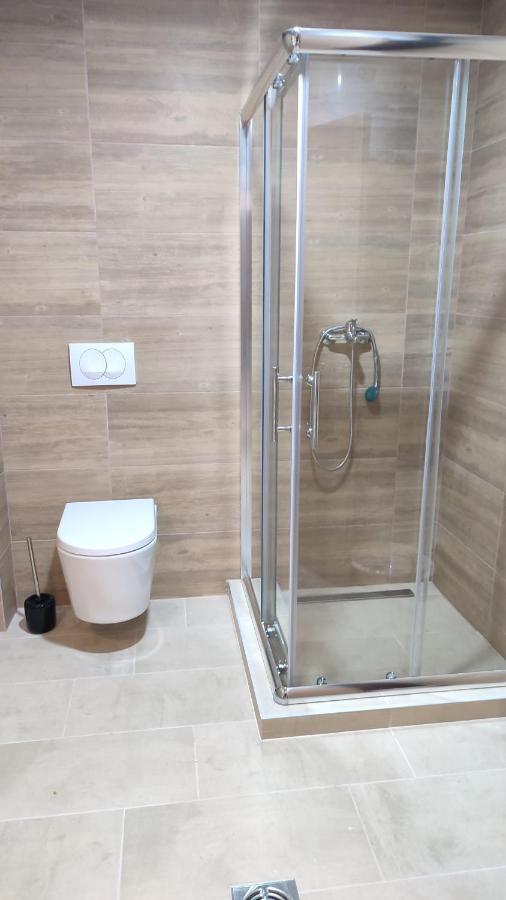 Apartman Front Sid Bagian luar foto